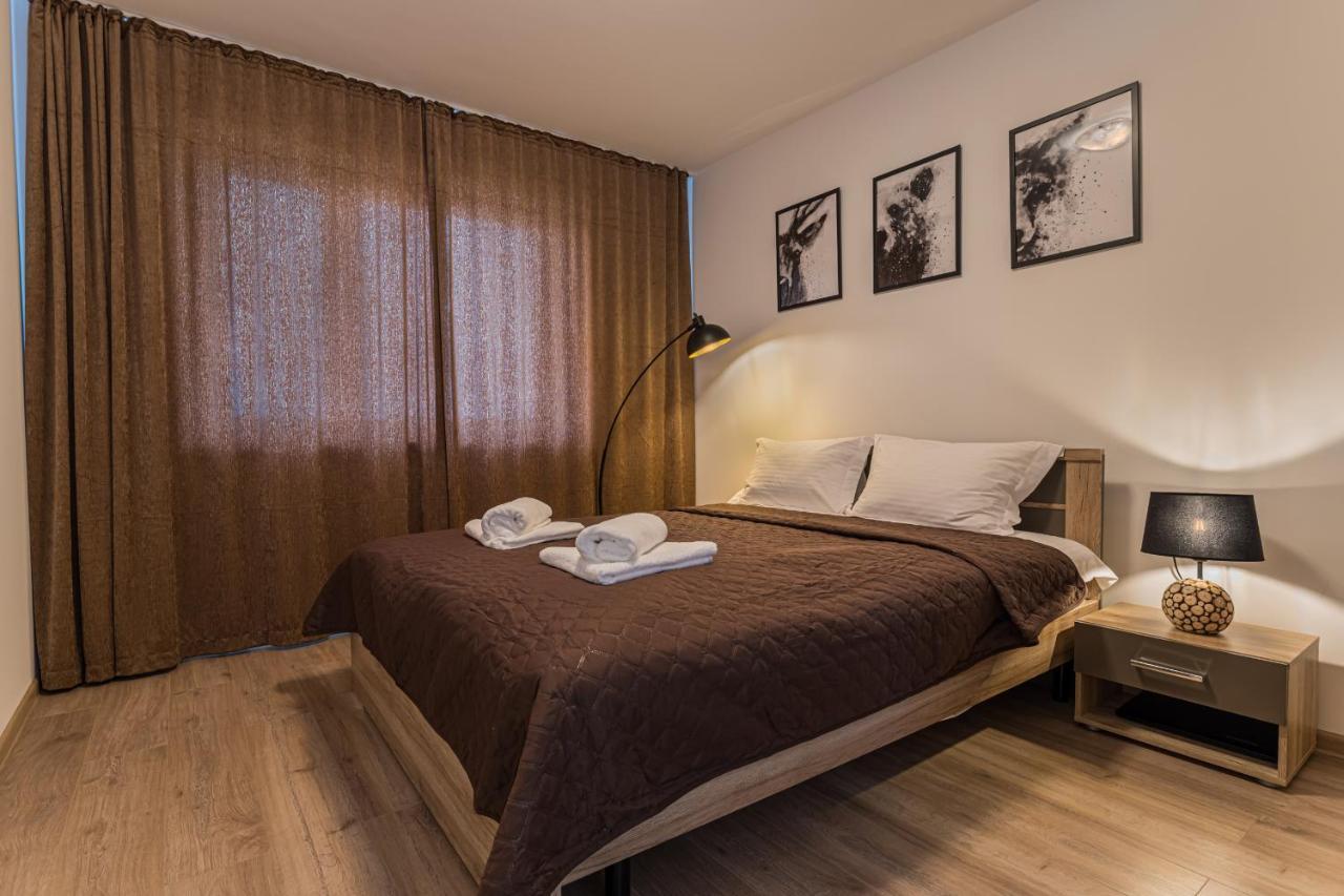 Coresi Modern Apartment Braşov Dış mekan fotoğraf