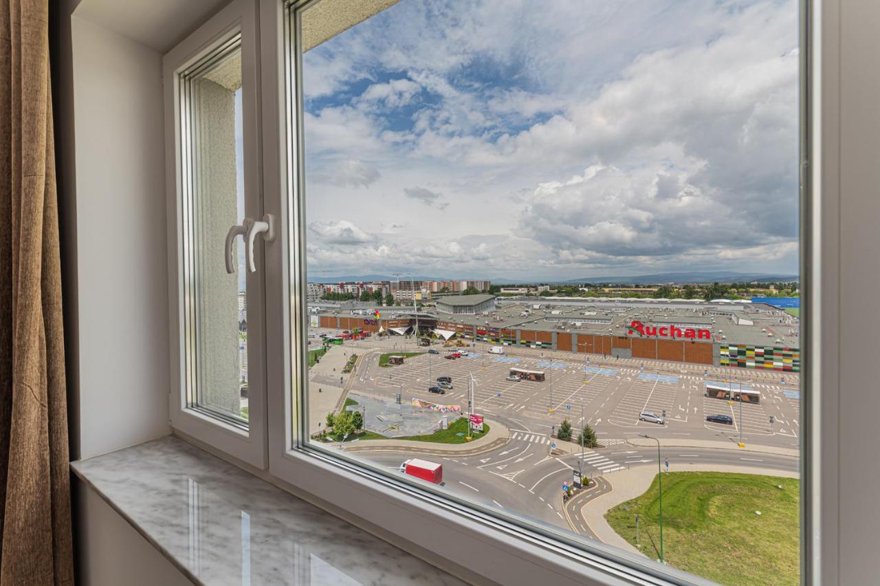 Coresi Modern Apartment Braşov Dış mekan fotoğraf