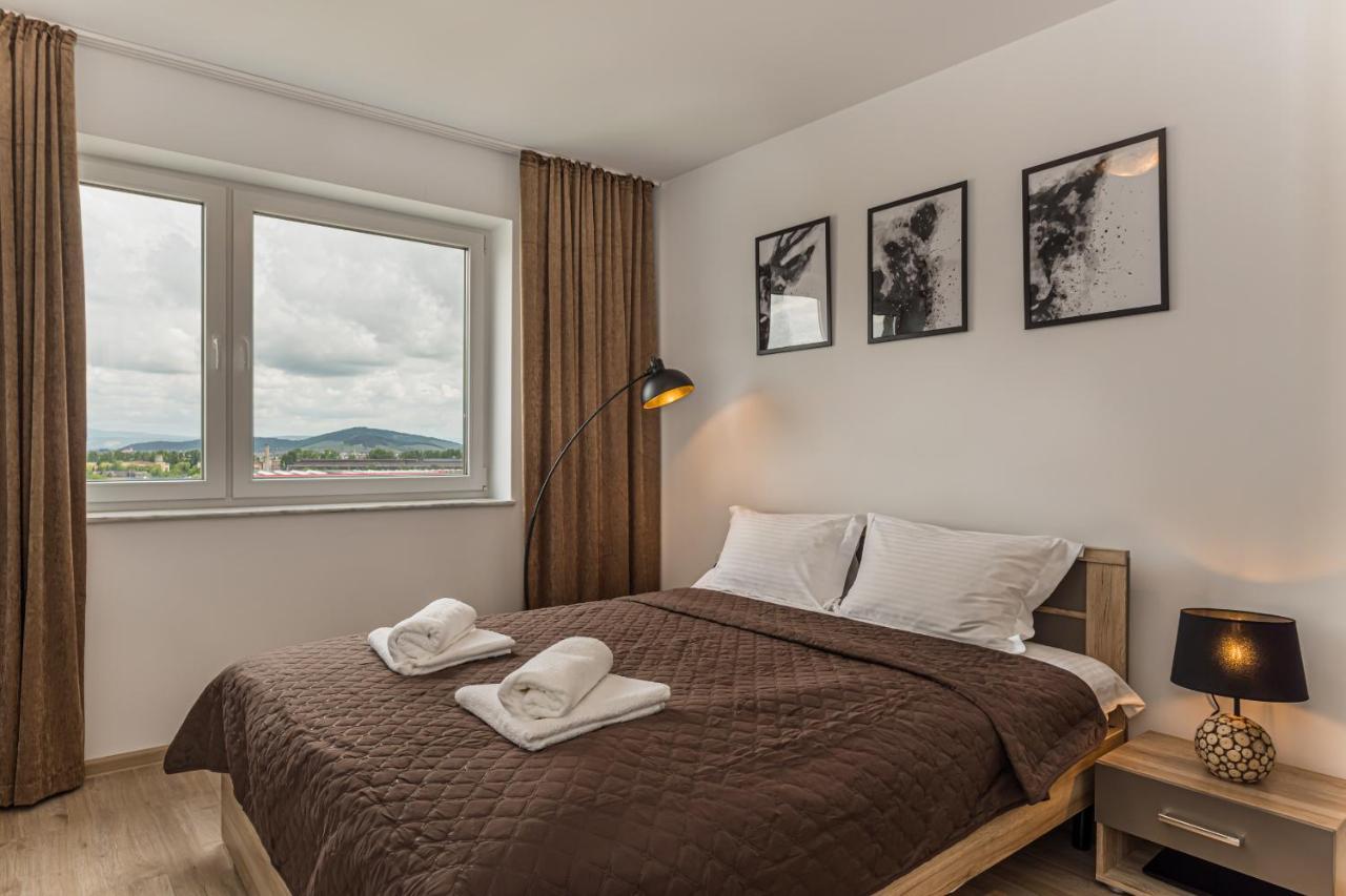 Coresi Modern Apartment Braşov Dış mekan fotoğraf