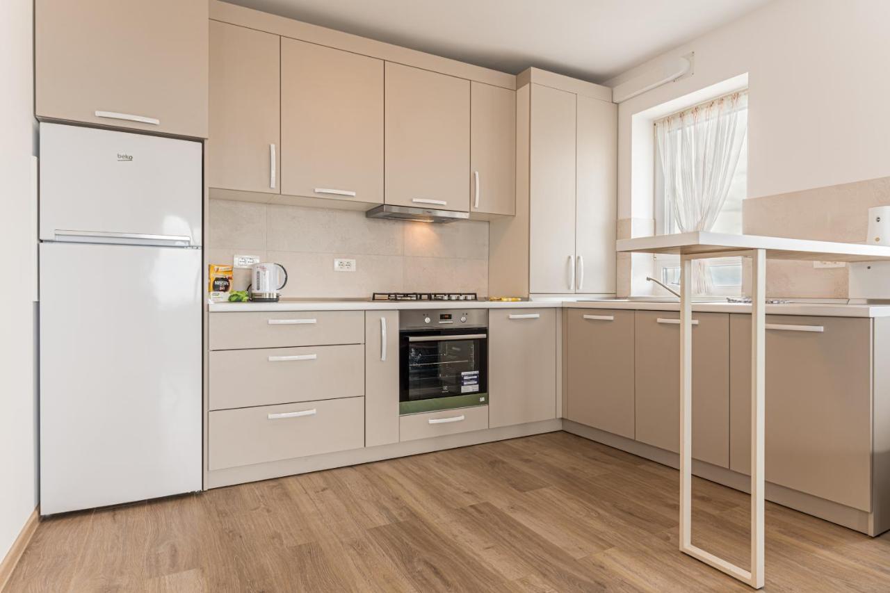 Coresi Modern Apartment Braşov Dış mekan fotoğraf